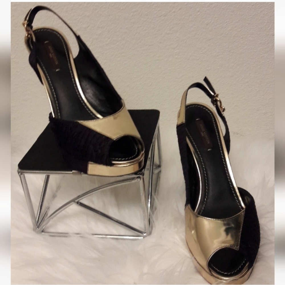 These are beautiful Louis Vuitton sling backs, They're, like new, just gorgeous